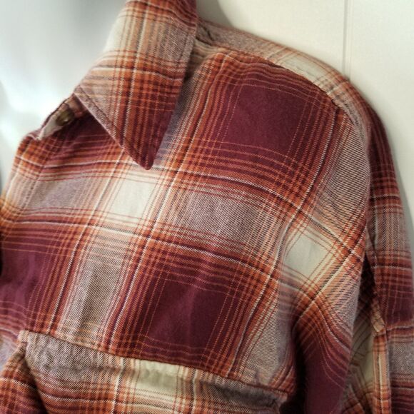 Abercrombie & Fitch Cropped Button Up Flannel Plaid Shirt Size Medium - Picture 5 of 9